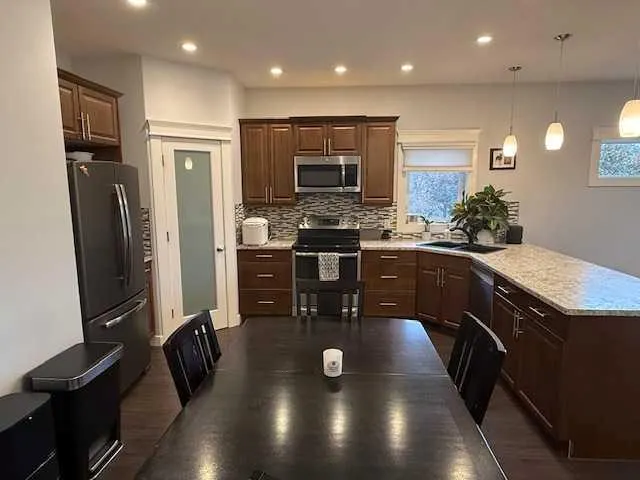 656 Hunter Drive