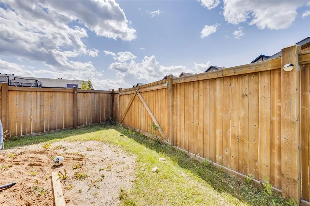 116 Macrae Place