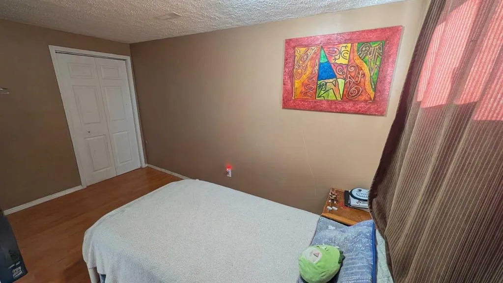 430 Pinehill Road NE