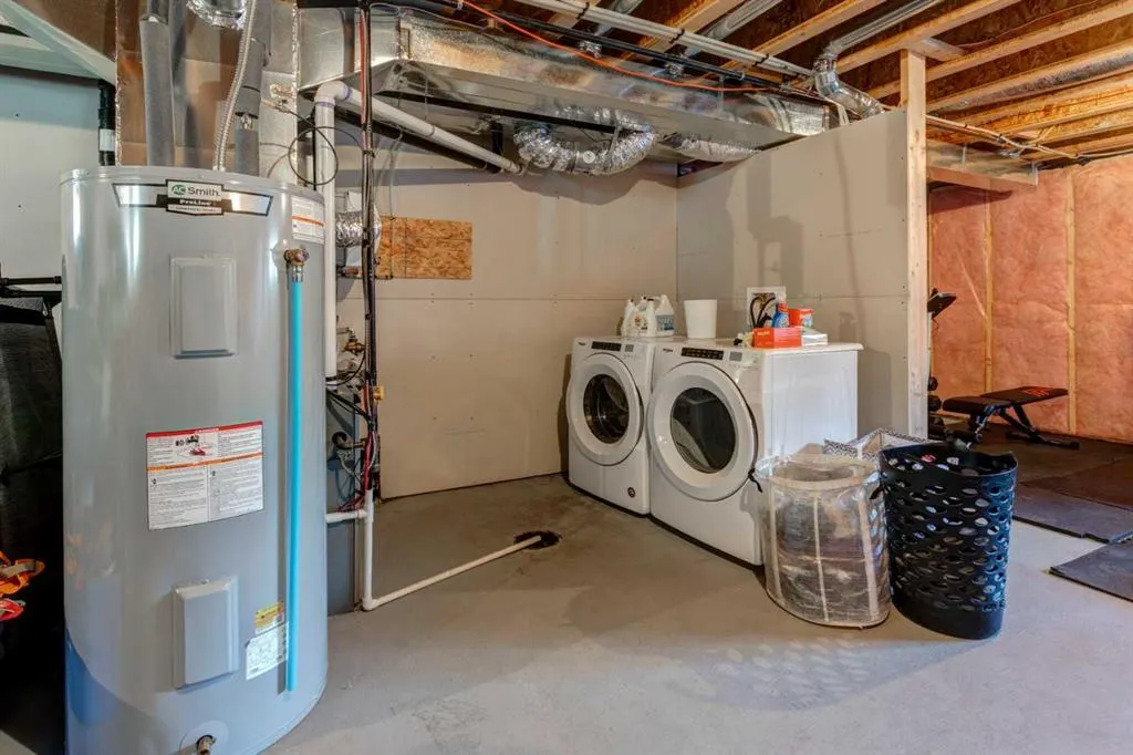 84 Fireside Crescent