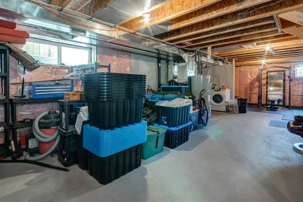 84 Fireside Crescent