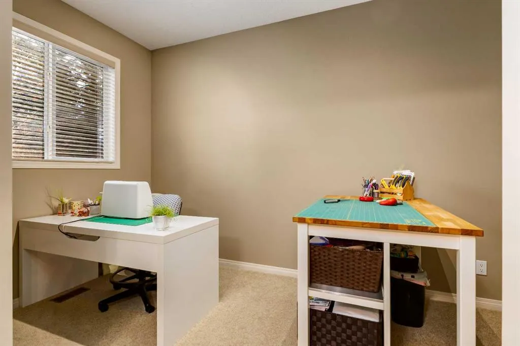 11756 Valley Ridge Boulevard NW