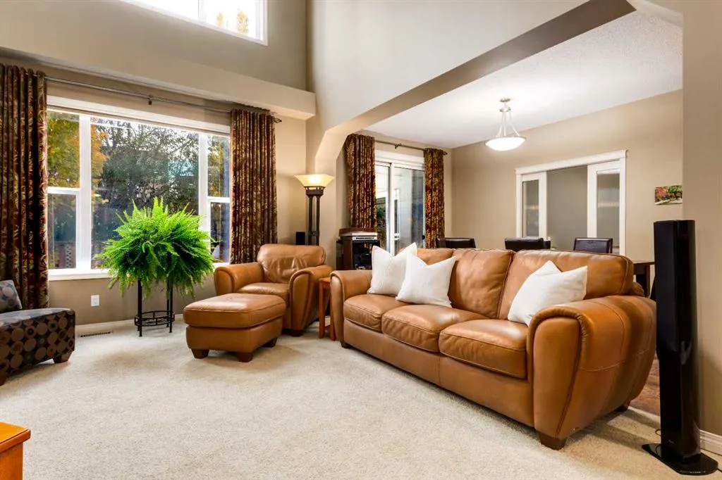 11756 Valley Ridge Boulevard NW