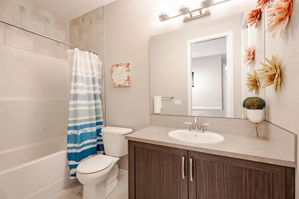 55 Legacy Woods Bay SE