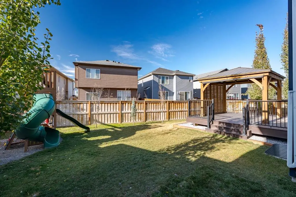 55 Legacy Woods Bay SE