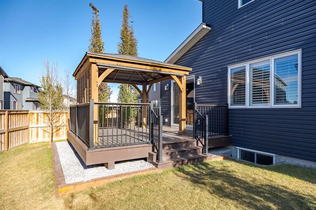 55 Legacy Woods Bay SE