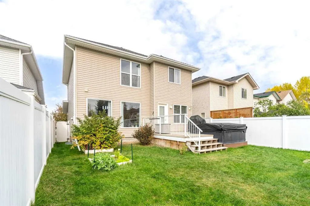 165 Harvest Park Circle NE