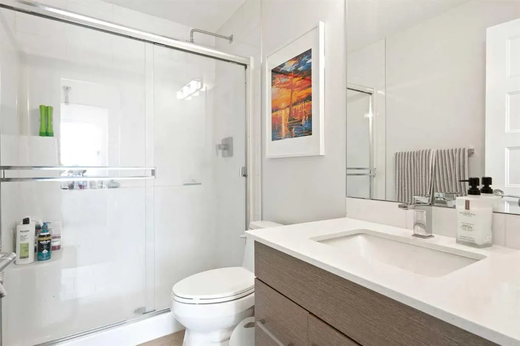80 Greenbriar Place NW, #2204