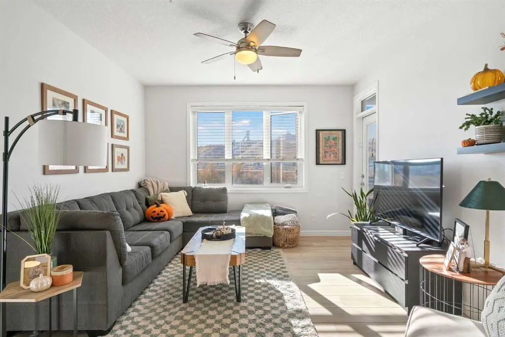80 Greenbriar Place NW, #2204