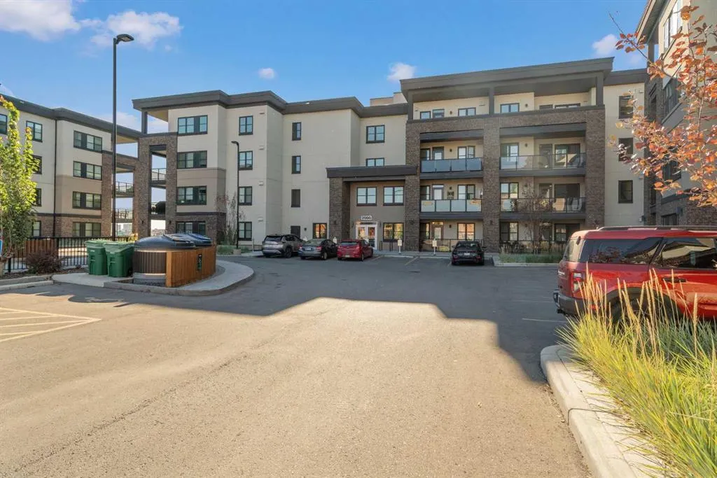 80 Greenbriar Place NW, #2204