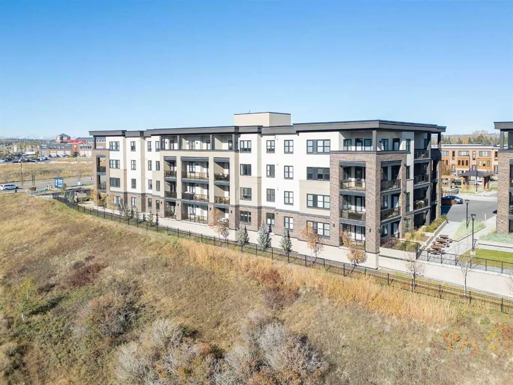 80 Greenbriar Place NW, #2204