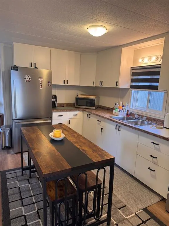 6220 17 Avenue SE, #230