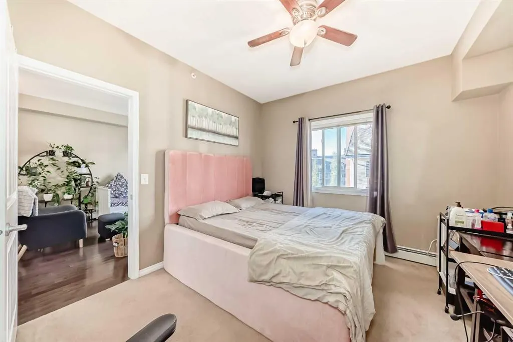 31 Country Village Manor NE, #4404