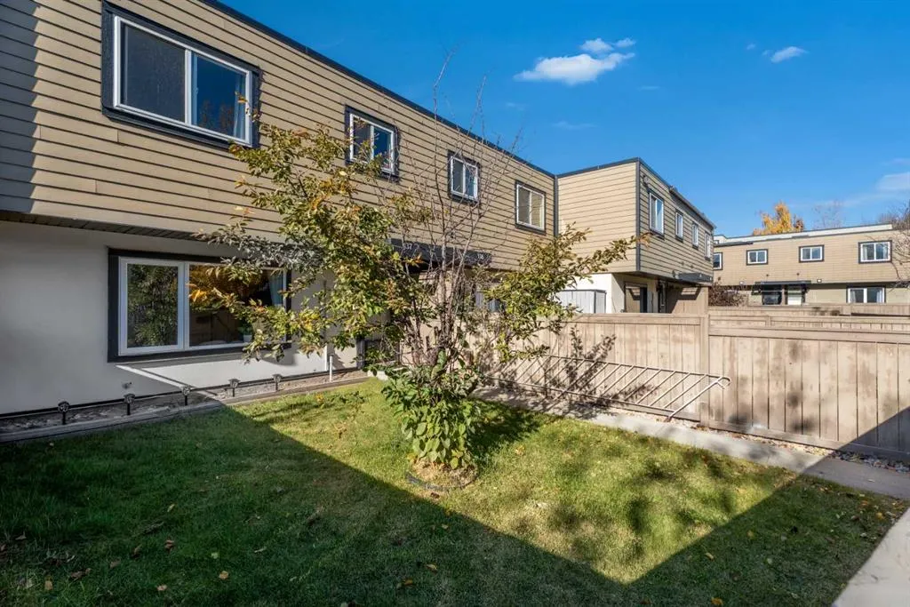 3809 45 Street SW, #137