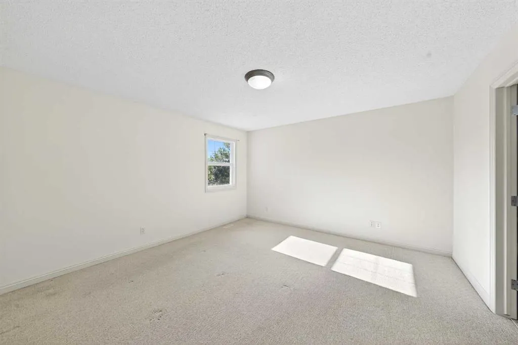 320 Everbrook Way SW