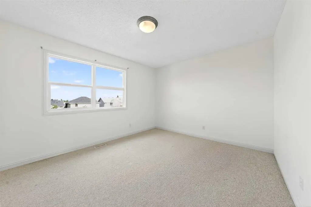 320 Everbrook Way SW
