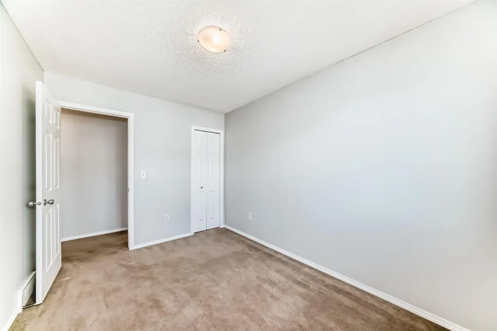 104 Country Village Lane NE