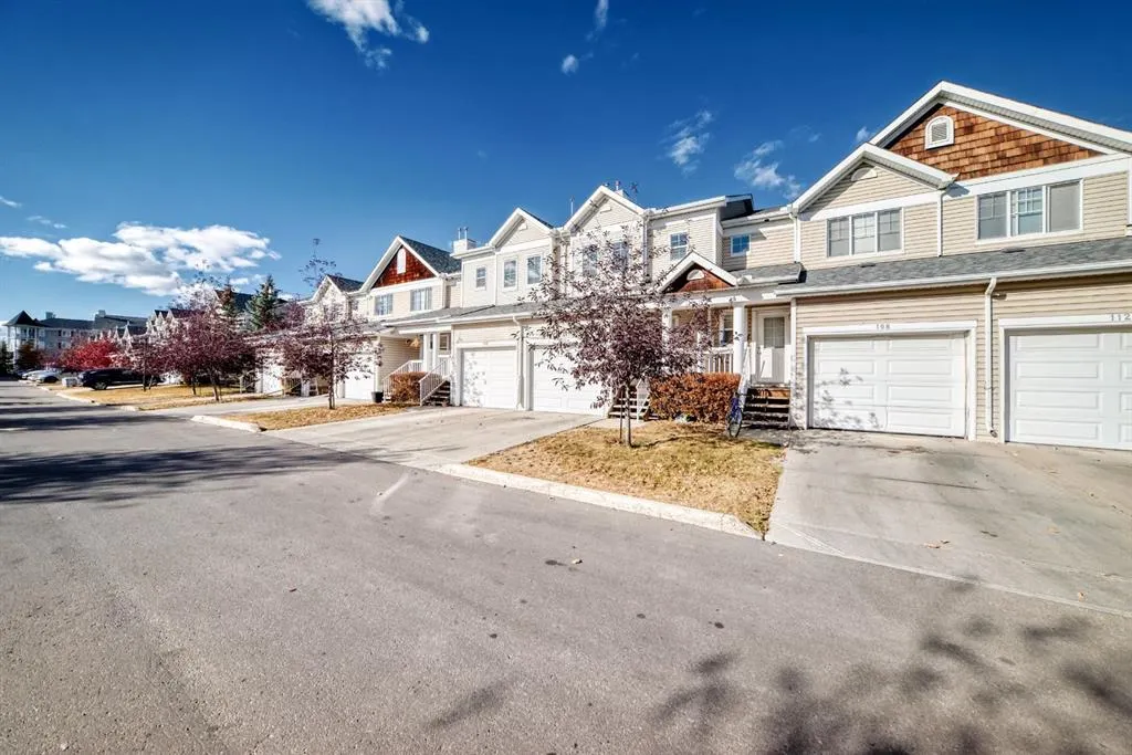 104 Country Village Lane NE