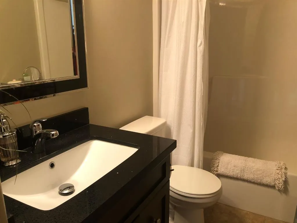 4008 41 Avenue, #52