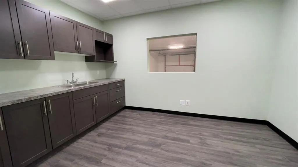 251 Spruce Street, #105