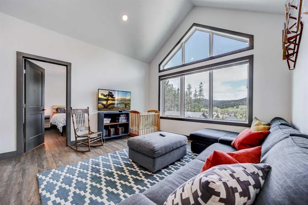 230 Southmore Place