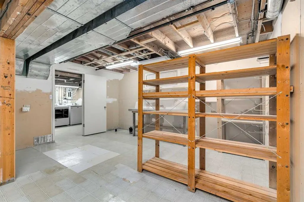 76 Woodstock Road SW