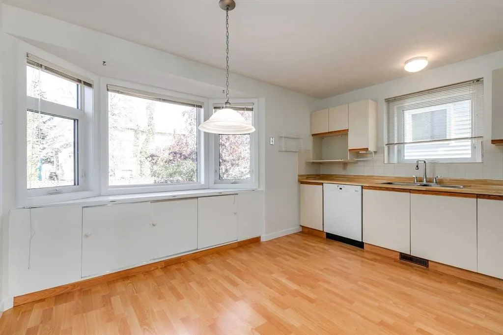 76 Woodstock Road SW