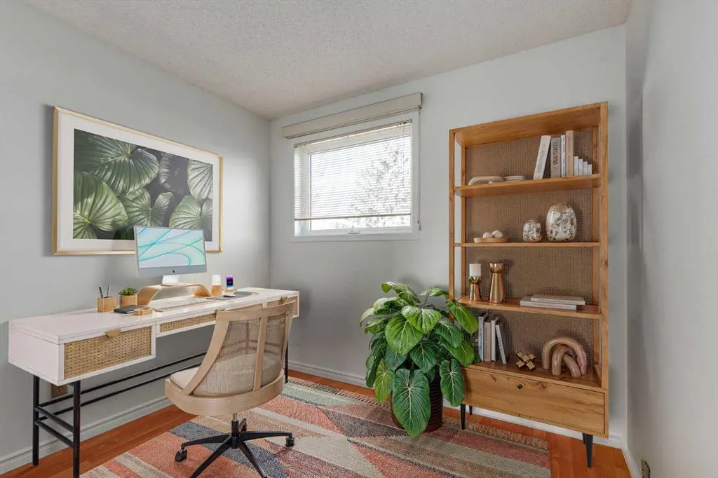 76 Woodstock Road SW