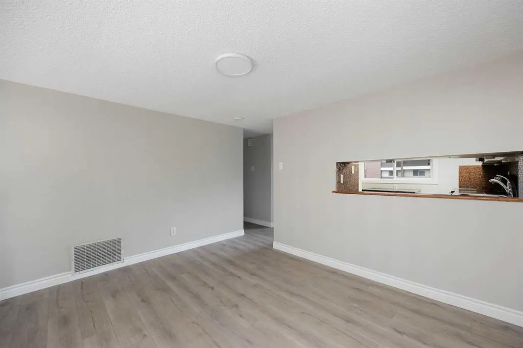 400 Silin Forest Road, #152