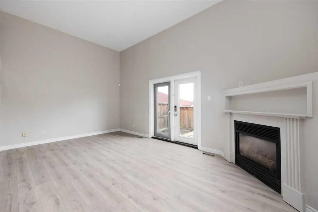 400 Silin Forest Road, #152