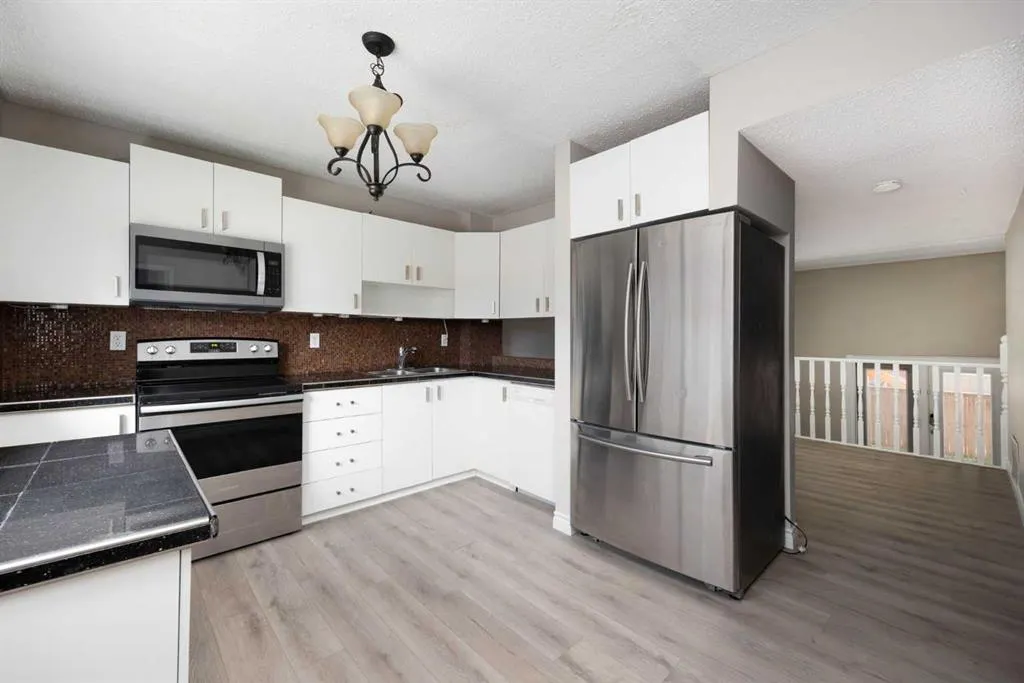 400 Silin Forest Road, #152