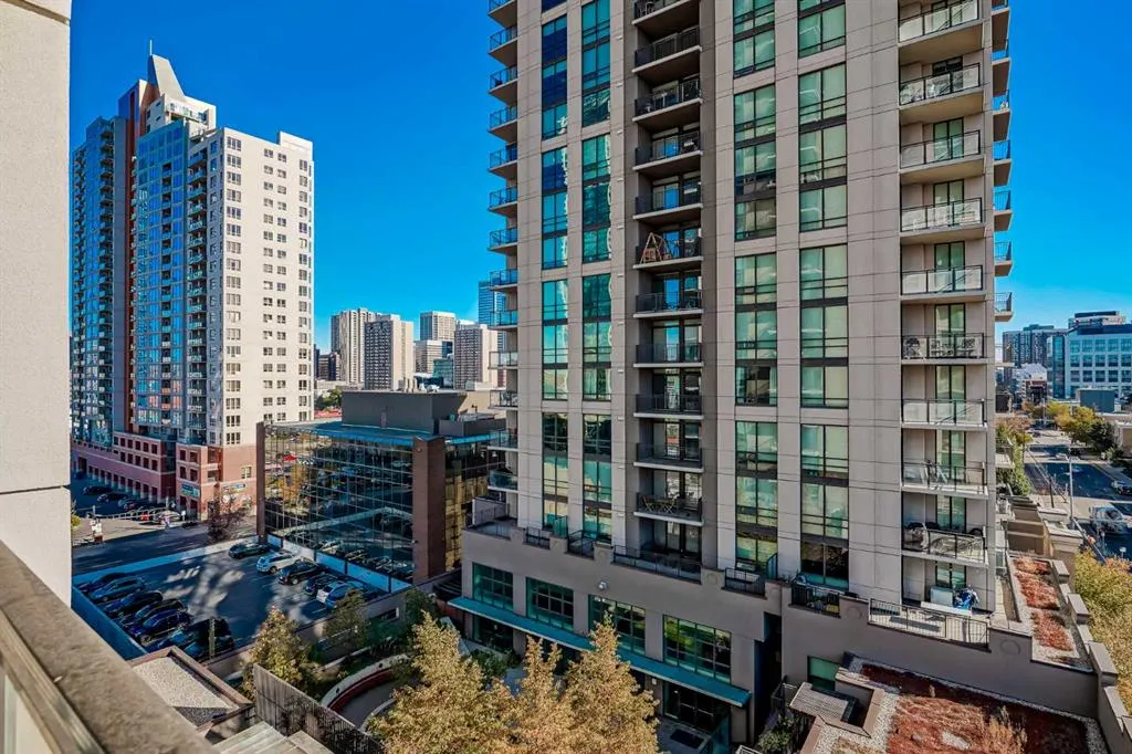 1118 12 Avenue SW, #706