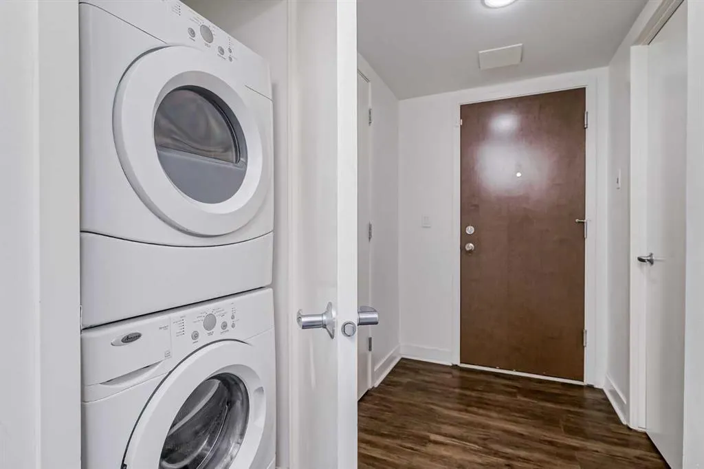 1118 12 Avenue SW, #706