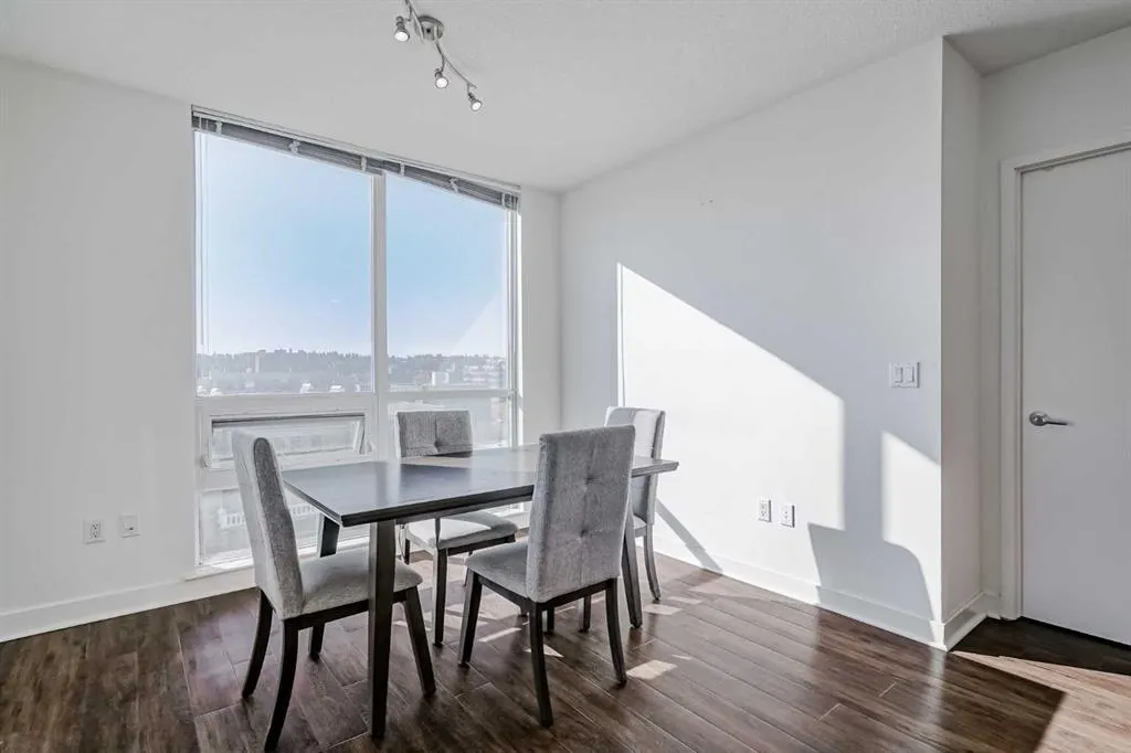 1118 12 Avenue SW, #706