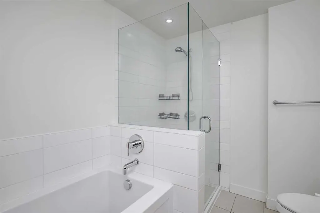 1118 12 Avenue SW, #706