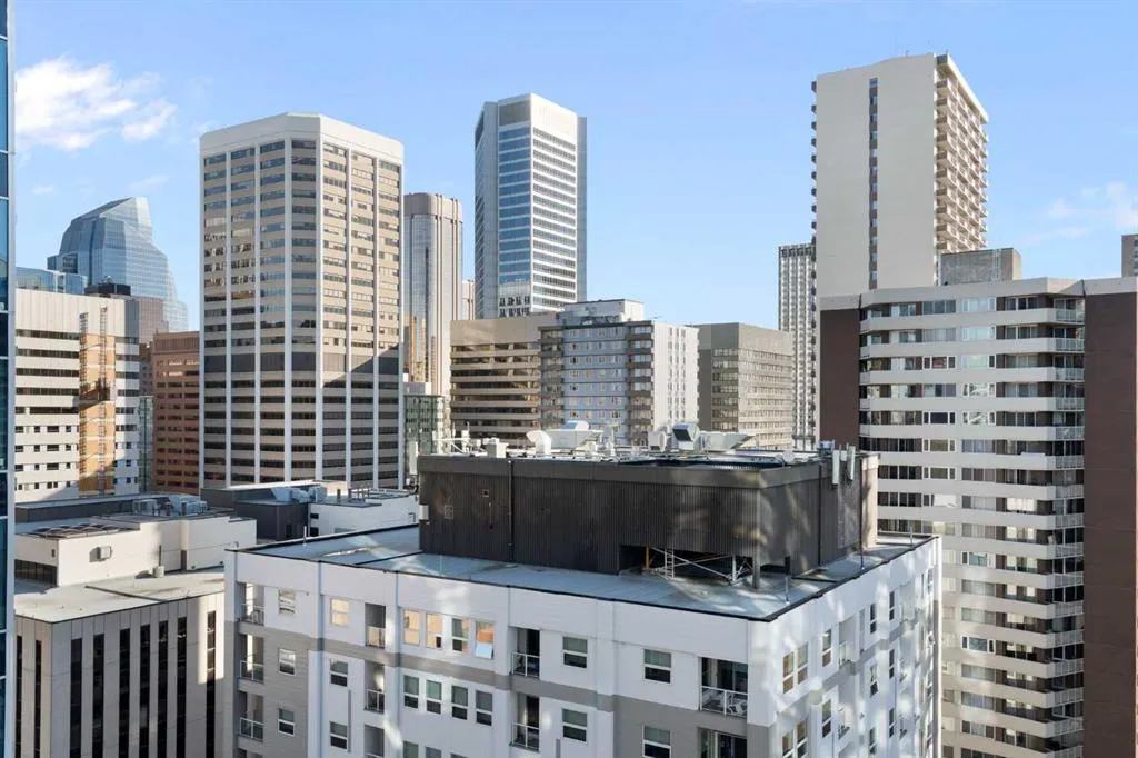 920 5 Avenue SW, #1806
