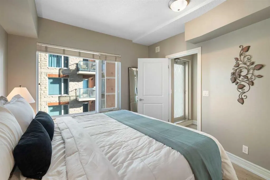 920 5 Avenue SW, #1806