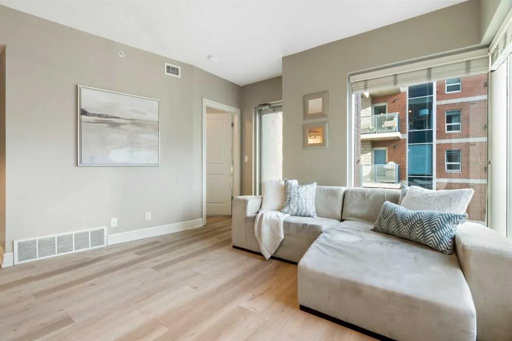 920 5 Avenue SW, #1806