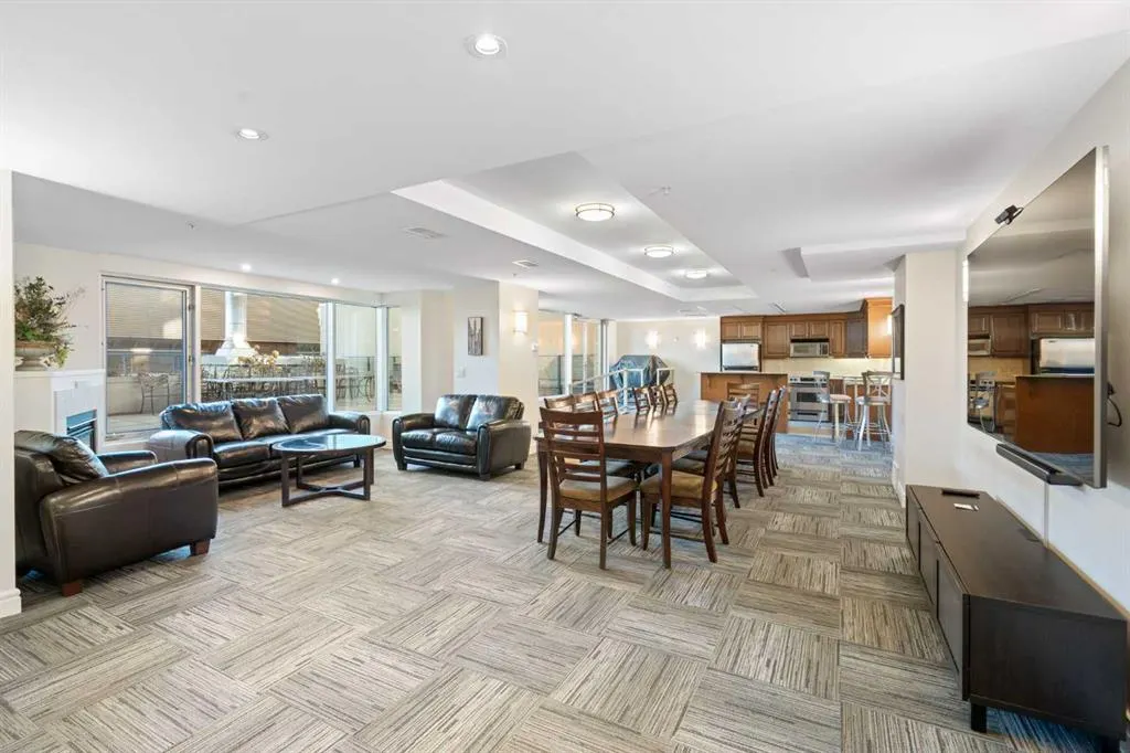 920 5 Avenue SW, #1806