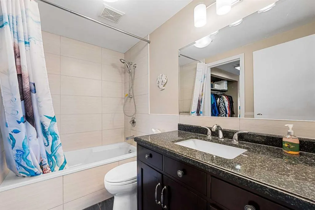 151 Woodglen Grove SW