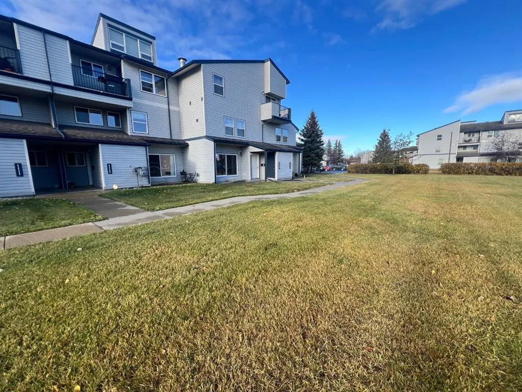 7201 Poplar Drive, #1114