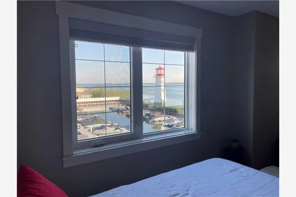 5210 Lakeshore Drive, #124