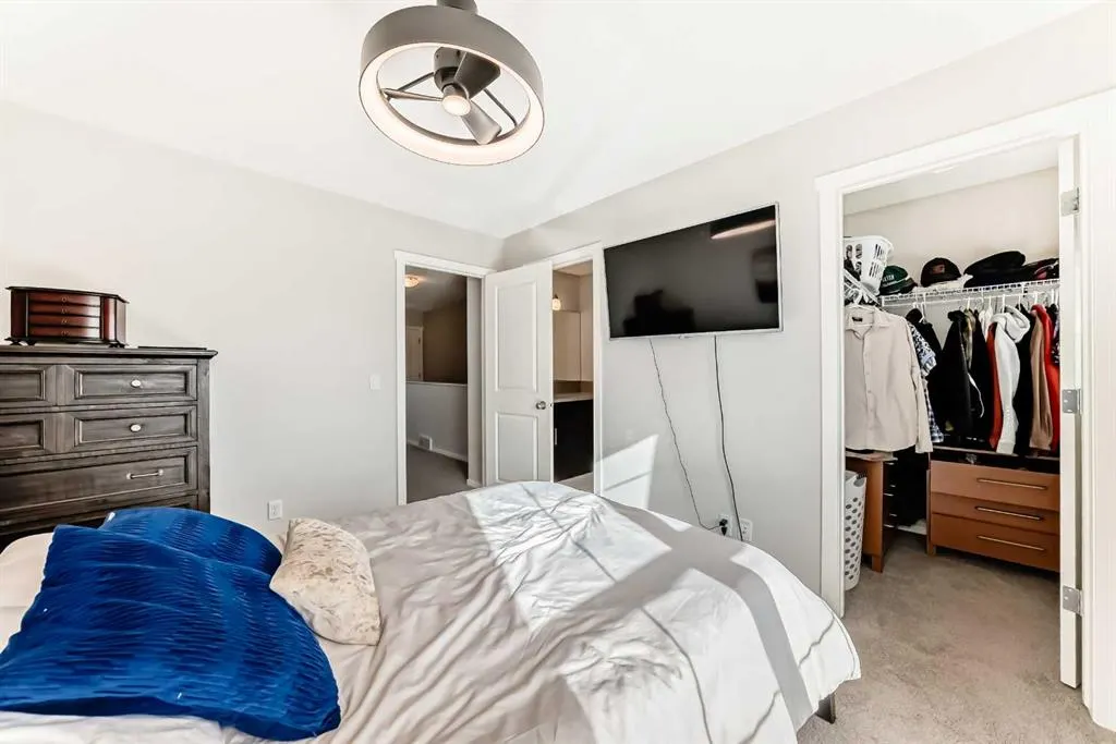 24 Legacy Main Street SE