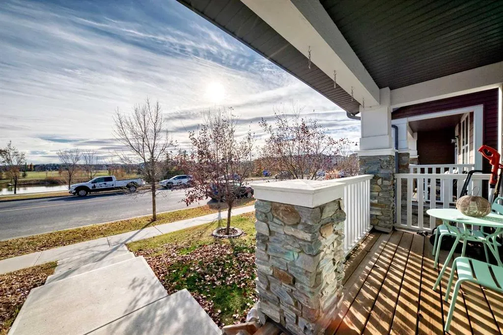 24 Legacy Main Street SE