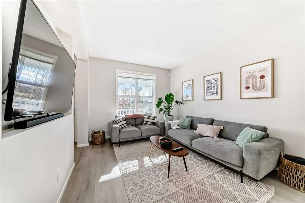 24 Legacy Main Street SE