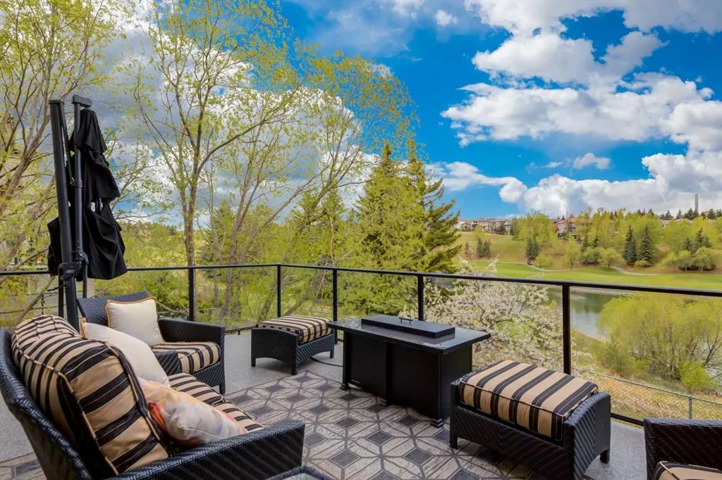 10 Hamptons Cove NW