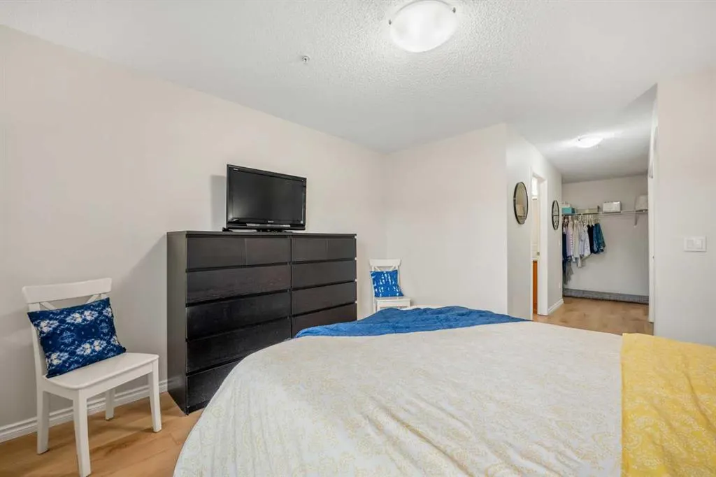 700 Willowbrook Road NW, #2121