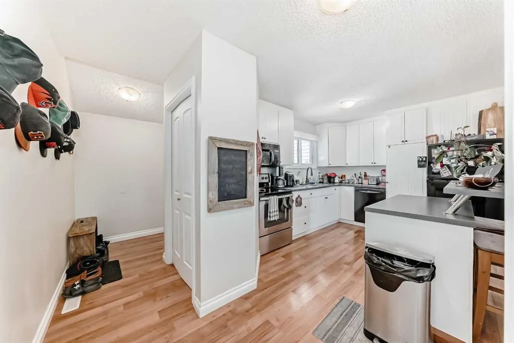 131 Templehill Drive NE, #17