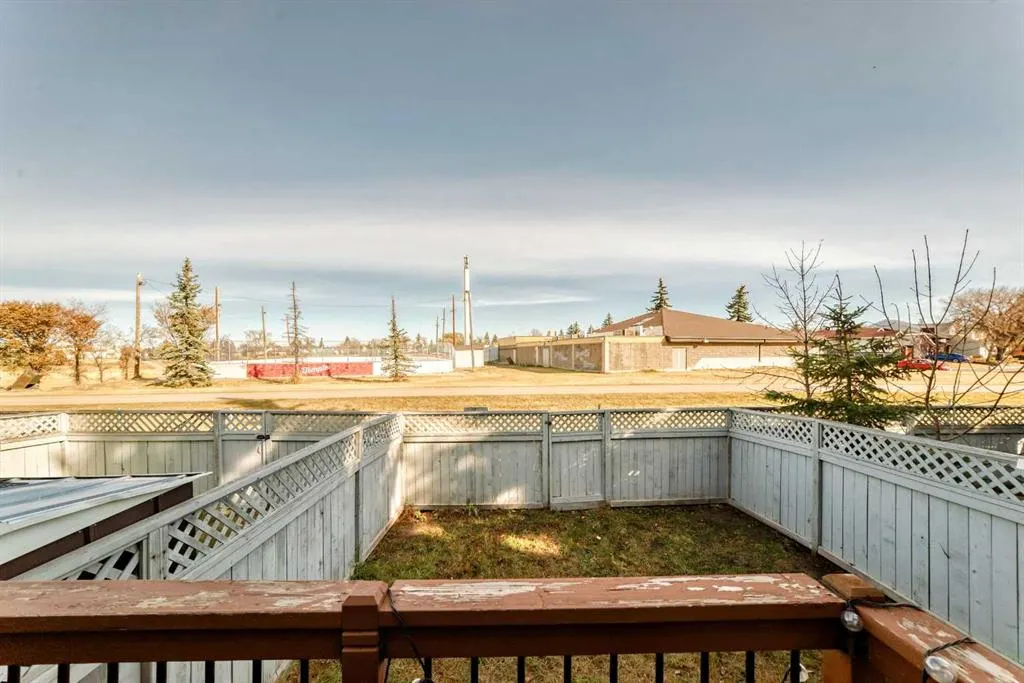 131 Templehill Drive NE, #17