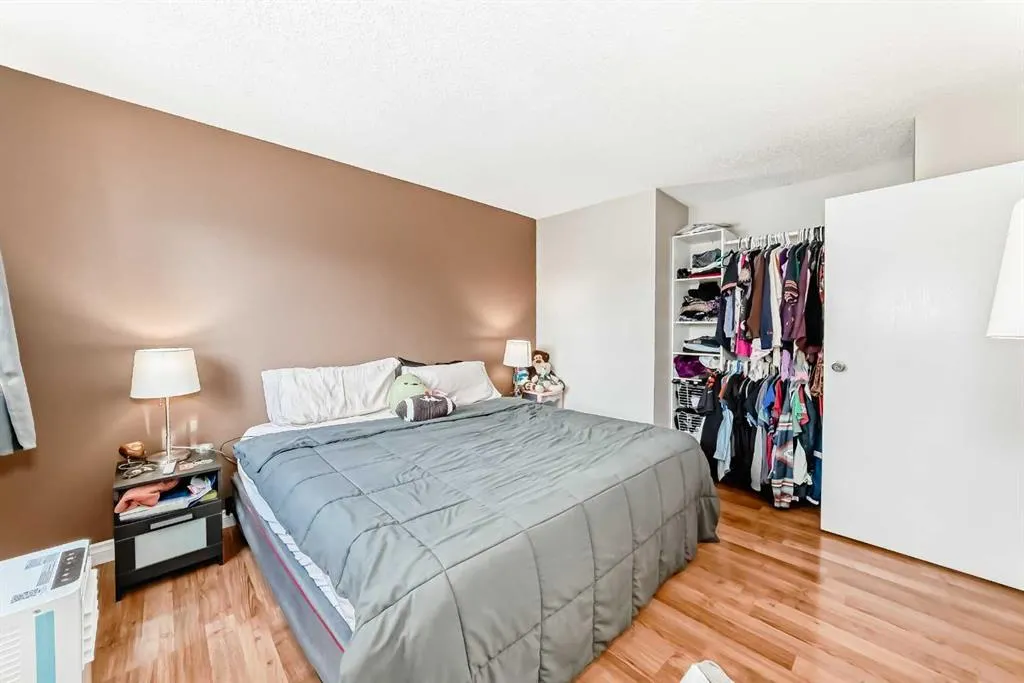 131 Templehill Drive NE, #17